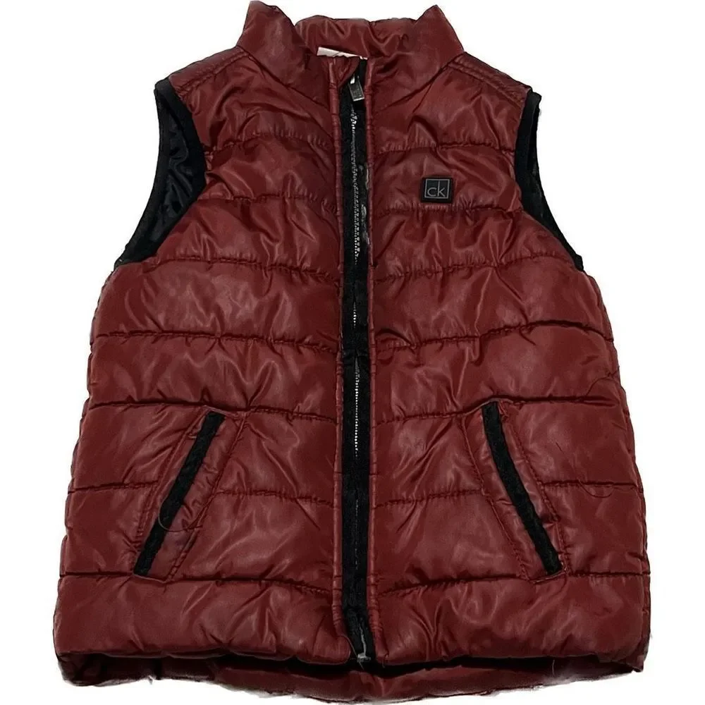 Calvin Klein puffer vest size  2T,  full, zip, has pockets ￼￼‎